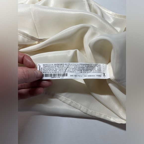 Zara High Neck Silk Dress Sleeveless Blouse Cream, Large - Picture 4 of 6